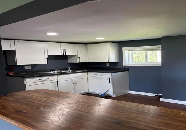 Photo 3 of Single family home for sale at 544 Cedarwood Rd, Columbus, OH 43207 | MLS# 226030580 | Listing updated on 2026-10-26