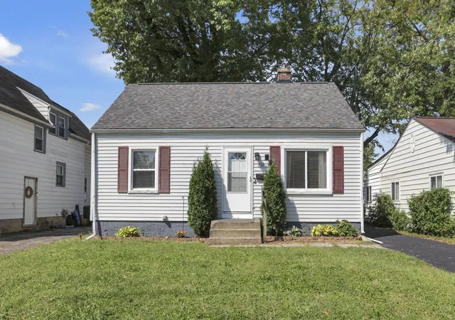 Photo 1 of Single family home for sale at 637 Northview Ave, Columbus, OH 43219 | MLS# 226034680 | Listing updated on 2026-09-15