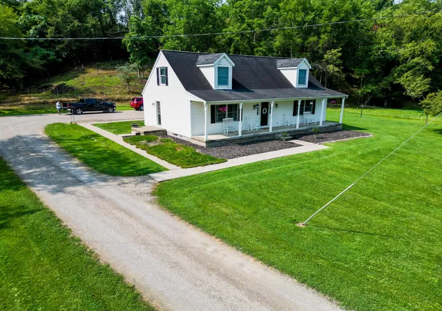 Photo 4 of Single family home for sale at 12360 Chandlersville, Chandlersville, OH 43727 | MLS# 226030957 | Listing updated on 2026-09-28