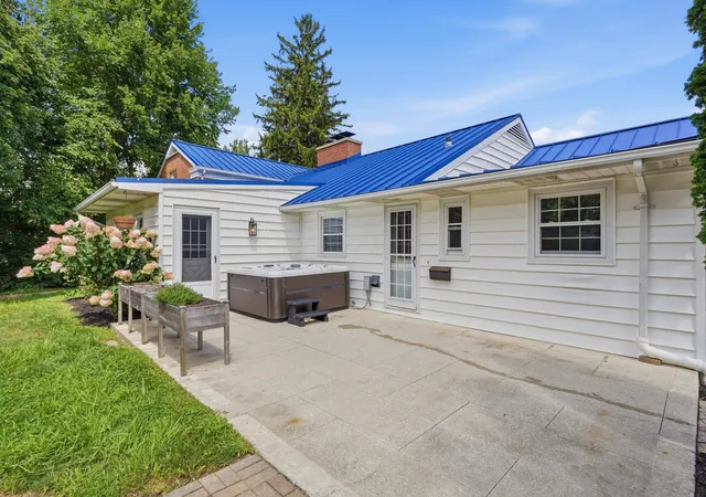 Photo 68 of Single family home for sale at 9 Meadow Ln, Tiffin, OH 44883 | MLS# 226030952 | Listing updated on 2026-10-02