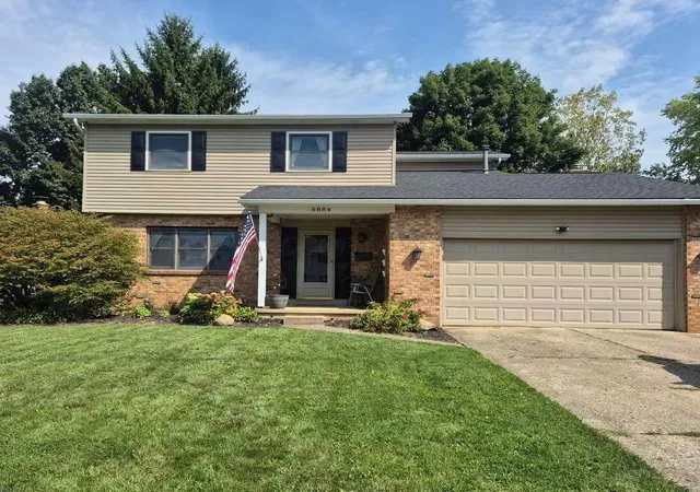 Photo 1 of Single family home for sale at 6884 Prior Pl, Reynoldsburg, OH 43068 | MLS# 226031249 | Listing updated on 2026-09-26