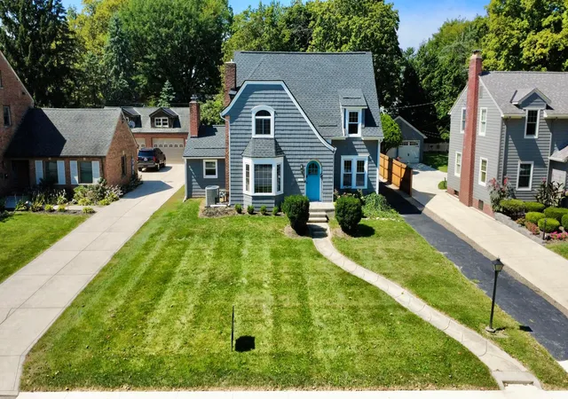Photo 2 of Single family home for sale at 667 King Ave, Marion, OH 43302 | MLS# 226031429 | Listing updated on 2026-09-15
