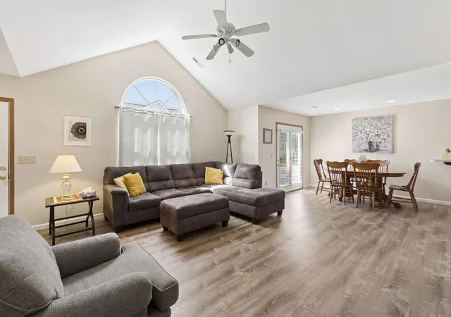 Photo 4 of Condo for sale at 7830 Meadowlark Ln S, Reynoldsburg, OH 43068 | MLS# 226033133 | Listing updated on 2026-09-13