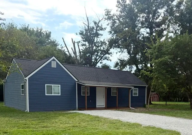 Single family home for sale at 10099 Barger Rd SW, Leesburg, OH 45135 | MLS# 226031384