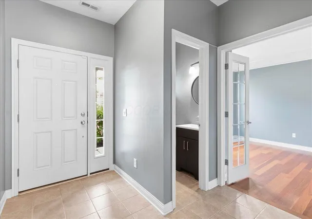 Photo 3 of Single family home for sale at 3735 Grimes Dr, Columbus, OH 43204 | MLS# 226033857 | Listing updated on 2026-09-05