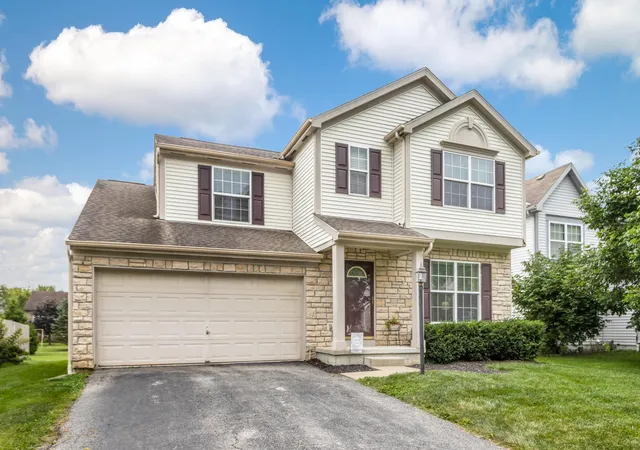 Photo 3 of Single family home for sale at 7901 Blacklick View Dr, Blacklick, OH 43004 | MLS# 226033342 | Listing updated on 2026-09-10