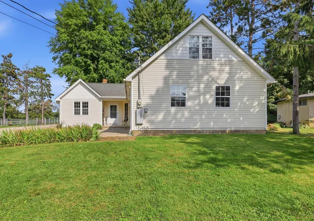 Photo 1 of Single family home for sale at 20372 Catherine Blvd, Circleville, OH 43113 | MLS# 226033363 | Listing updated on 2026-10-05