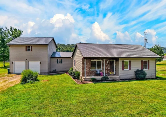 Photo 2 of Single family home for sale at 3259 Blain Hwy, Waverly, OH 45690 | MLS# 226031853 | Listing updated on 2026-09-05
