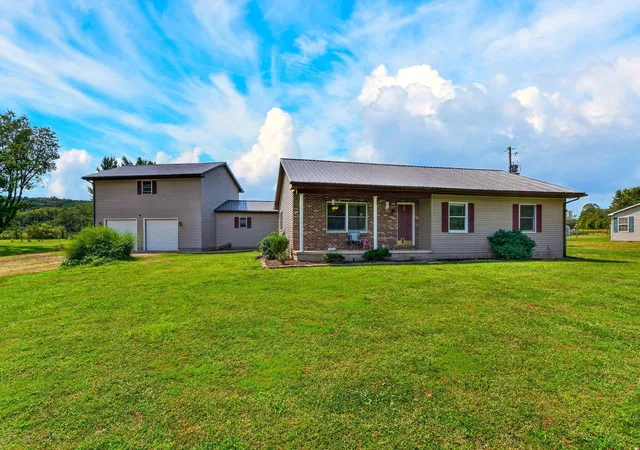 Photo 3 of Single family home for sale at 3259 Blain Hwy, Waverly, OH 45690 | MLS# 226031853 | Listing updated on 2026-09-05