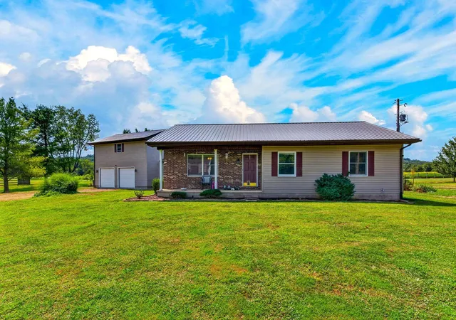 Photo 3 of Single family home for sale at 3259 Blain Hwy, Waverly, OH 45690 | MLS# 226031853 | Listing updated on 2026-09-05