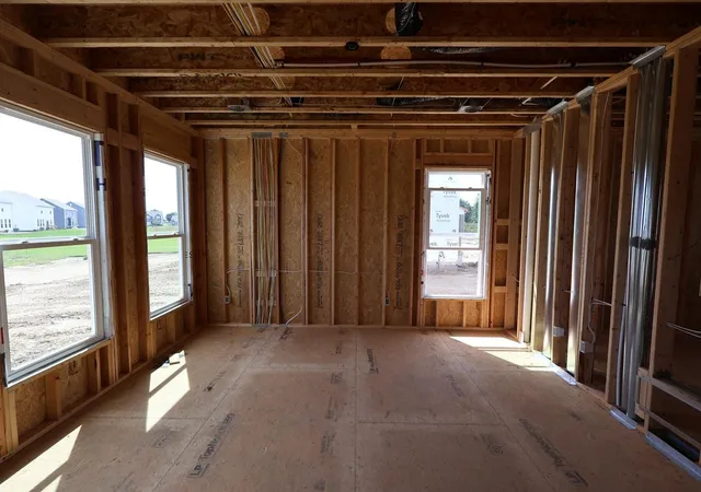 Photo 3 of Sale Pending at 1641 Kenneth Dr, Delaware, OH 43015 | MLS# 226031897 | Listing updated on 2026-09-18