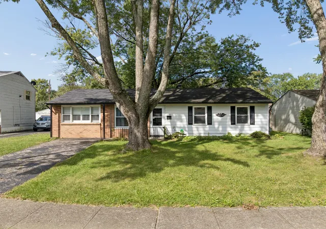 Photo 2 of Single family home for sale at 1549 Wilton Dr, Columbus, OH 43227 | MLS# 226031993 | Listing updated on 2026-09-08