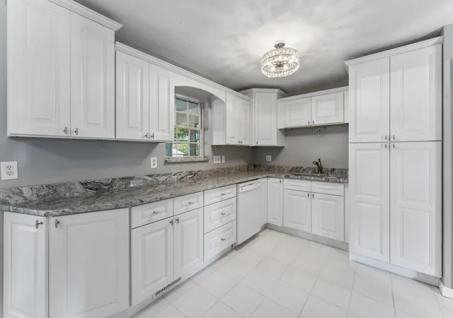 Photo 3 of Single family home for sale at 1549 Wilton Dr, Columbus, OH 43227 | MLS# 226031993 | Listing updated on 2026-09-08