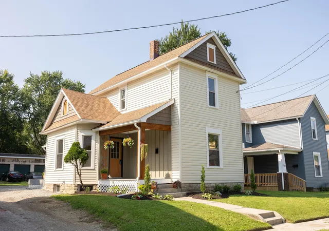 Photo 1 of Single family home for sale at 365 W Columbia St, Marion, OH 43302 | MLS# 226032988 | Listing updated on 2026-09-14