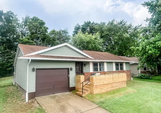 Photo 2 of Single family home for sale at 247 Lonepine, Delaware, OH 43015 | MLS# 226032115 | Listing updated on 2026-09-13