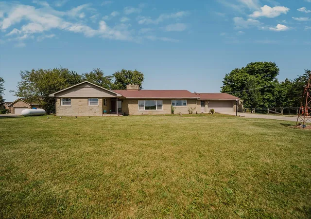 Photo 2 of Single family home for sale at 217 Flakes Ford Rd Se, Washington Court House, OH 43160 | MLS# 226032224 | Listing updated on 2026-09-04