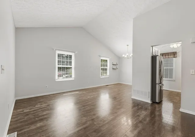 Photo 2 of Single family home for sale at 1968 Dina Ct, Powell, OH 43065 | MLS# 226034953 | Listing updated on 2026-09-30