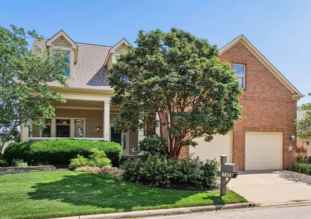 Photo 2 of Single family home for sale at 6024 Kentigern Ct S, Dublin, OH 43017 | MLS# 226033189 | Listing updated on 2026-09-11