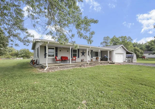 Photo 3 of Single family home for sale at 11876 County Rd 28, Thornville, OH 43076 | MLS# 226032411 | Listing updated on 2026-09-14