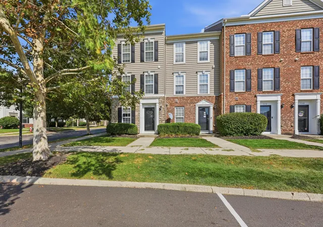 Photo 2 of Condo for sale at 5354 Calypso Cascades Dr #63, Dublin, OH 43016 | MLS# 226033714 | Listing updated on 2026-09-14