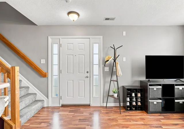 Photo 3 of Condo for sale at 6058 Phar Lap Dr #17, New Albany, OH 43054 | MLS# 226033491 | Listing updated on 2026-09-26