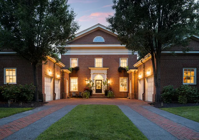Photo 1 of Mansion for sale at 7320 Ealy Ct, New Albany, OH 43054 | MLS# 226033102 | Listing updated on 2026-09-13