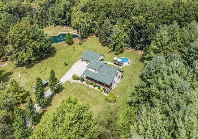 Photo 1 of Single family home for sale at 3429 Stoney Crk Rd, Chillicothe, OH 45601 | MLS# 226034316 | Listing updated on 2026-09-13