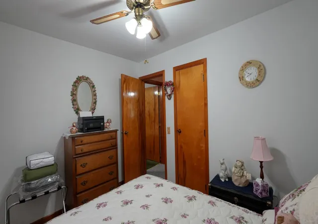 Photo 3 of Sale Pending at 100 Vicky Ln SE, Heath, OH 43056 | MLS# 226033175 | Listing updated on 2026-09-03