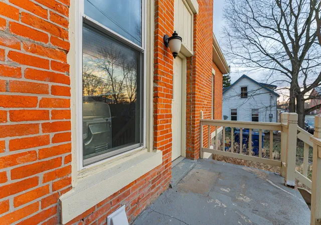 Listing Photo 5 - Condo for sale in building located at 81 Park Ave, Delaware, OH 43015