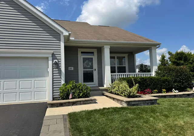 Photo 3 of Single family home for sale at 247 Cloverhill Dr, Galloway, OH 43119 | MLS# 226033140 | Listing updated on 2026-09-01