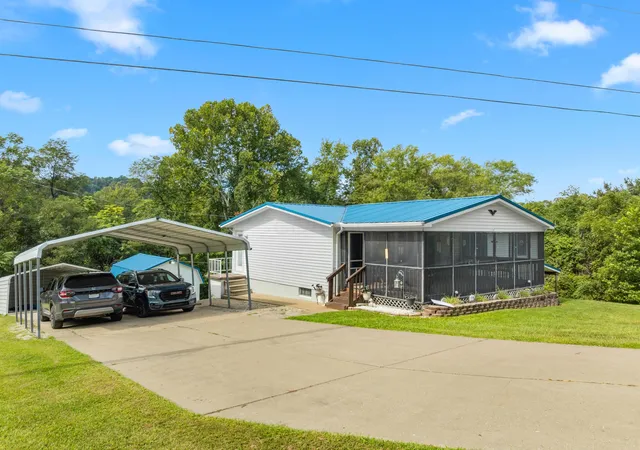 Photo 3 of Single family home for sale at 1903 Raccoon Rd, Gallipolis, OH 45631 | MLS# 226034017 | Listing updated on 2026-10-12