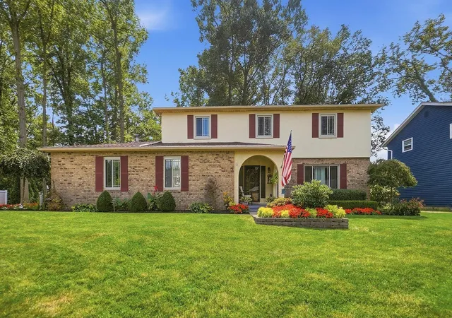 Photo 1 of Single family home for sale at 5163 Doral Ave, Columbus, OH 43213 | MLS# 226034452 | Listing updated on 2026-09-10