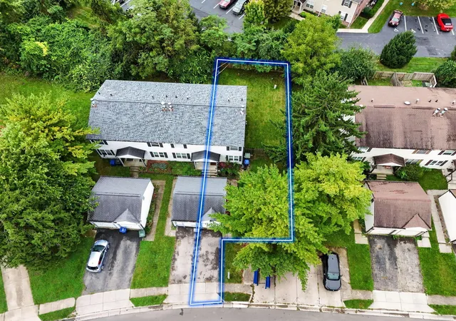 Photo 2 of Single family home for sale at 1561 Park Pl Dr, Westerville, OH 43081 | MLS# 226032780 | Listing updated on 2026-09-22