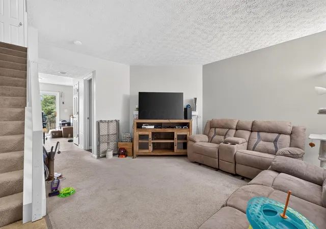 Photo 3 of Single family home for sale at 1561 Park Pl Dr, Westerville, OH 43081 | MLS# 226032780 | Listing updated on 2026-09-22