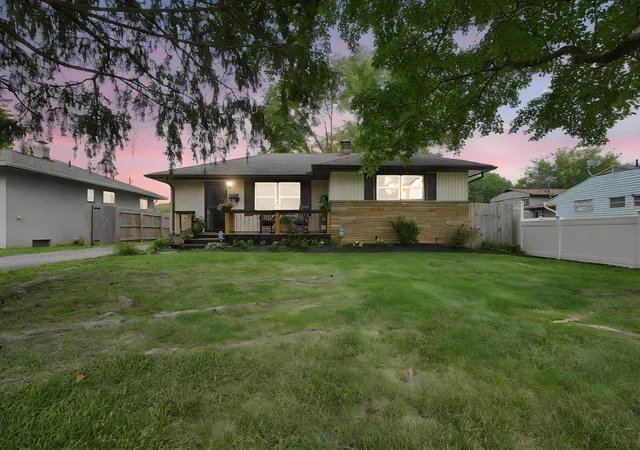 Photo 1 of Single family home for sale at 1636 Courtright Rd, Columbus, OH 43227 | MLS# 226034376 | Listing updated on 2026-09-21