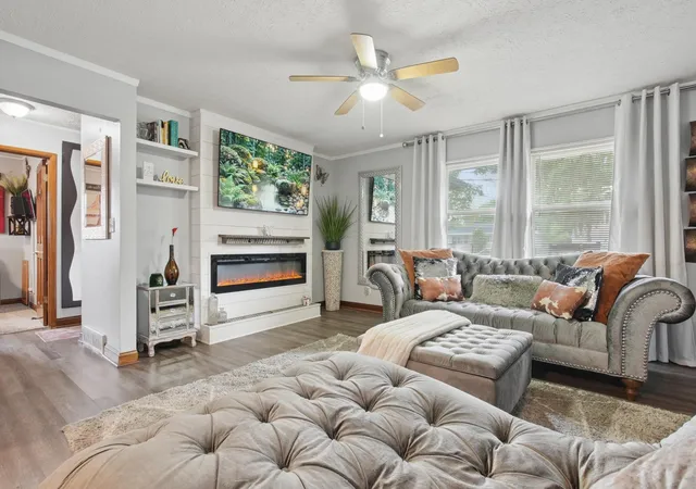 Photo 4 of Single family home for sale at 1636 Courtright Rd, Columbus, OH 43227 | MLS# 226034376 | Listing updated on 2026-09-21