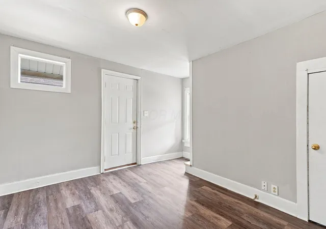 Photo 4 of Single family home for sale at 2884 E 9th Avenue, Columbus, OH 43219 | MLS# 226033346 | Listing updated on 2026-09-02