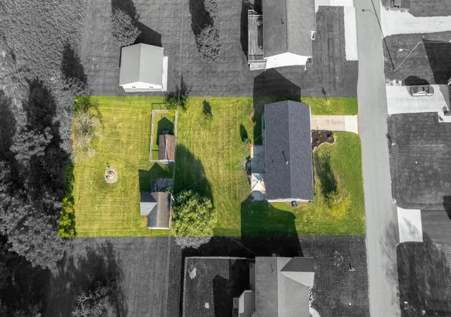 Photo 3 of Single family home for sale at 11 Grange Ave, Mount Vernon, OH 43050 | MLS# 226033311 | Listing updated on 2026-09-02