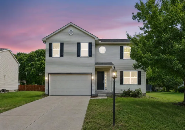 Photo 1 of Single family home for sale at 272 Isaac Tharp St, Pataskala, OH 43062 | MLS# 226033294 | Listing updated on 2026-09-12