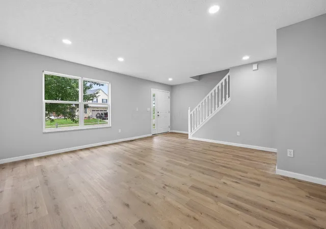Photo 3 of Single family home for sale at 272 Isaac Tharp St, Pataskala, OH 43062 | MLS# 226033294 | Listing updated on 2026-09-12