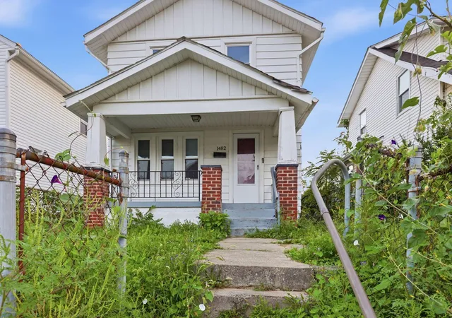 Photo 3 of Single family home for sale at 1482 E 26th Avenue, Columbus, OH 43211 | MLS# 226033135 | Listing updated on 2026-10-01