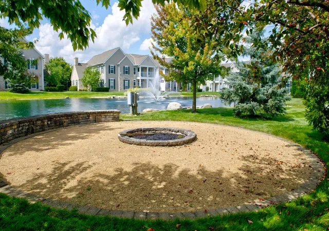 Listing Photo 2 - Condo for sale in building located at 4223 Colister Dr, Dublin, OH 43016 - Unit #11