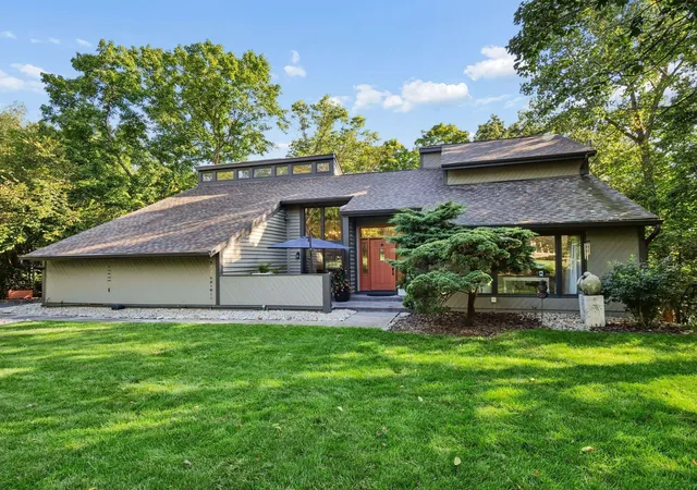 Single family home for sale at 4766 Donegal Cliffs Dr, Dublin, OH 43017 | MLS# 226034329
