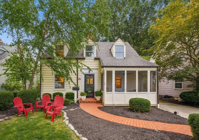 Photo 2 of Single family home for sale at 256 N Remington Rd, Columbus, OH 43209 | MLS# 226034068 | Listing updated on 2026-09-11