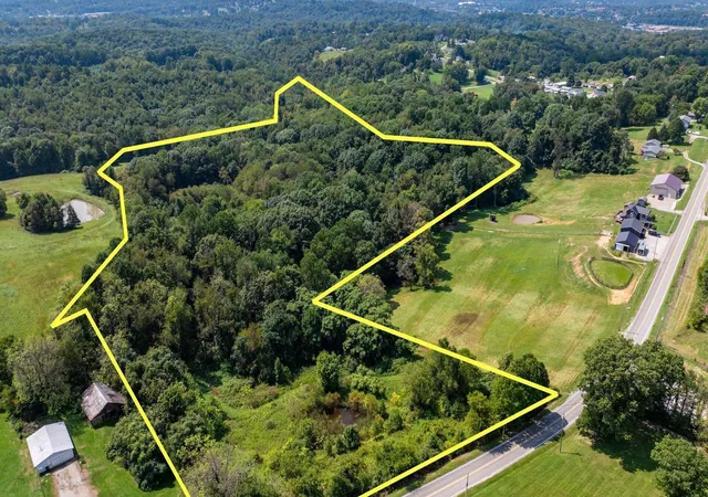 Photo 1 of Land for sale at 2220 Adamsville Rd, Zanesville, OH 43701 | MLS# 226033252 | Listing updated on 2026-09-02