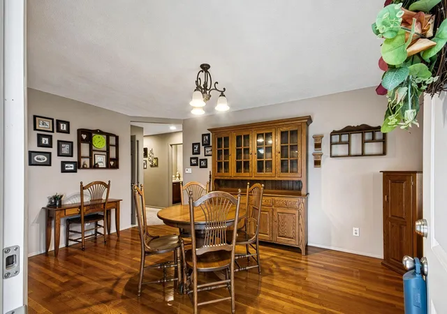 Photo 4 of Single family home for sale at 193 Caroline Dr, Hebron, OH 43025 | MLS# 226033288 | Listing updated on 2026-09-15