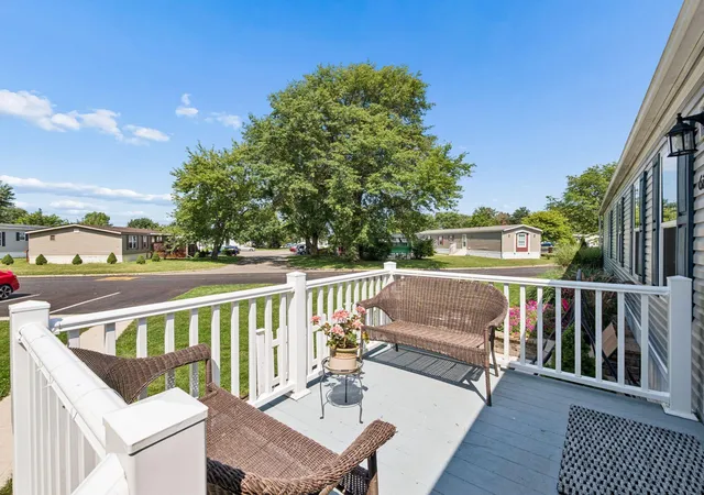Photo 3 of Single family home for sale at 62 Woodcrest Dr, Marysville, OH 43040 | MLS# 226033990 | Listing updated on 2026-09-10