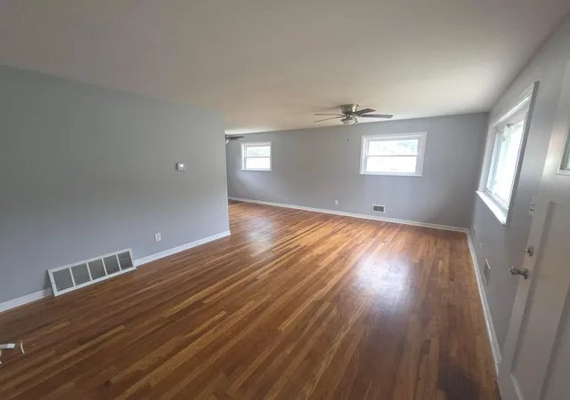 Photo 3 of Sale Pending at 1367 Aven Dr, Columbus, OH 43227 | MLS# 226033198 | Listing updated on 2026-09-07