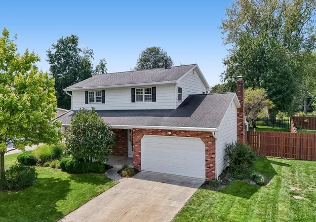 Single family home for sale at 2545 Clark Dr, Grove City, OH 43123 | MLS# 226033451
