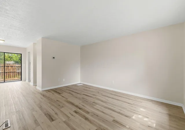 Photo 3 of Condo for sale at 540 Willis Ln, Delaware, OH 43015 | MLS# 226033357 | Listing updated on 2026-09-14